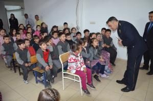 POLİSLERDEN ÖĞRENCİLERE ZİYARET