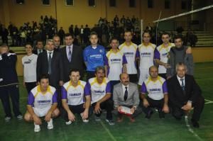 Voleybol Turnuvasında Şampiyon EML