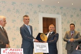 Mali Kongre’de Başkan Ayhan Baş Güven Tazeledi