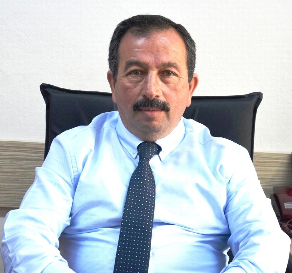 “Muhtarlarımızın asli görevi hizmettir”