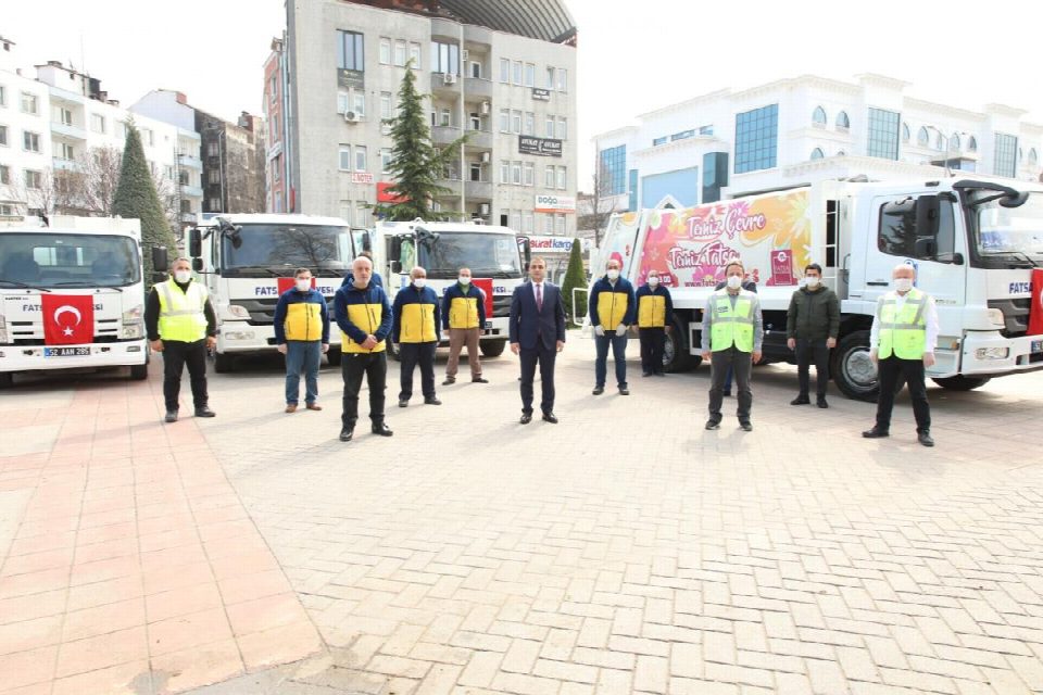 KİBAR “FATSA BELEDİYESİ OLARAK 13 ADET HİZMET ARACINI ENVANTERİMİZE KATTIK”