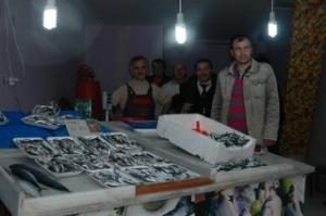 HAMSİ 1 TL'YE KADAR DÜŞTÜ