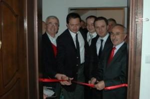 ÜNAL KARAMUSTAFA MUHASEBE BÜROSUNU AÇTI
