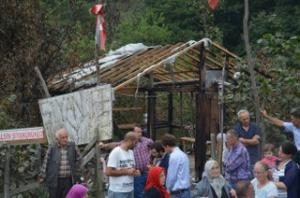 KÖYLÜLER: "DİRENİŞ ÇADIRINI YAKMADILAR BİZE YAKTILAR"