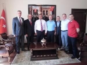 FASİAD’dan Vali Çifçi’ye Ziyaret
