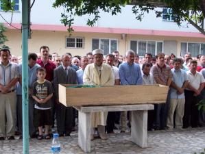 YAŞAR SÖZEN SON YOLCULUĞUNA UĞURLANDI