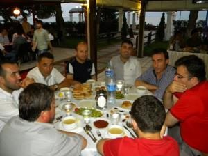 Fatsa Belediyespor ailesi birlik beraberlik iftar yemeğinde bir araya geldiler