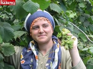 TÜCCARLAR ÜRETİCİLERİN KAPISINDA