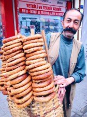 Fatsa'nın En Eski Simitçisi Gündüz Abi İş başında