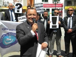 Türk Eğitim-Sen Fatsa Temsilcisi Cevat Erbil “ÖĞRETMEN ETKİSİZLEŞTİRİLDİ, YETKİSİZLEŞTİRİLDİ, DEĞERSİZLEŞTİRİLDİ”