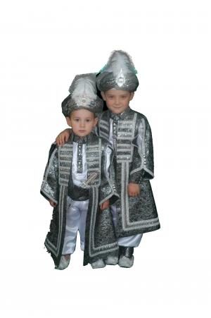 HALİL EFE İLE OĞUZHAN SÜNNET OLDU