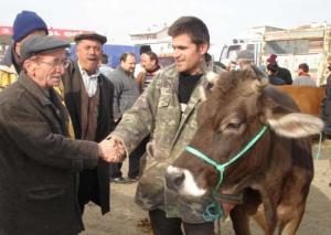 Hayvan Yetiştiricilerine Bilgilendirme Toplantısı Yapıldı
