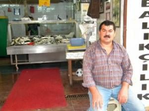 TEZGÂHLARDA BALIK ÇEŞİDİ BOL