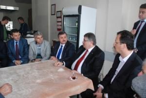 ŞAHİN'DEN FATSA'DA ÇAY MOLASI