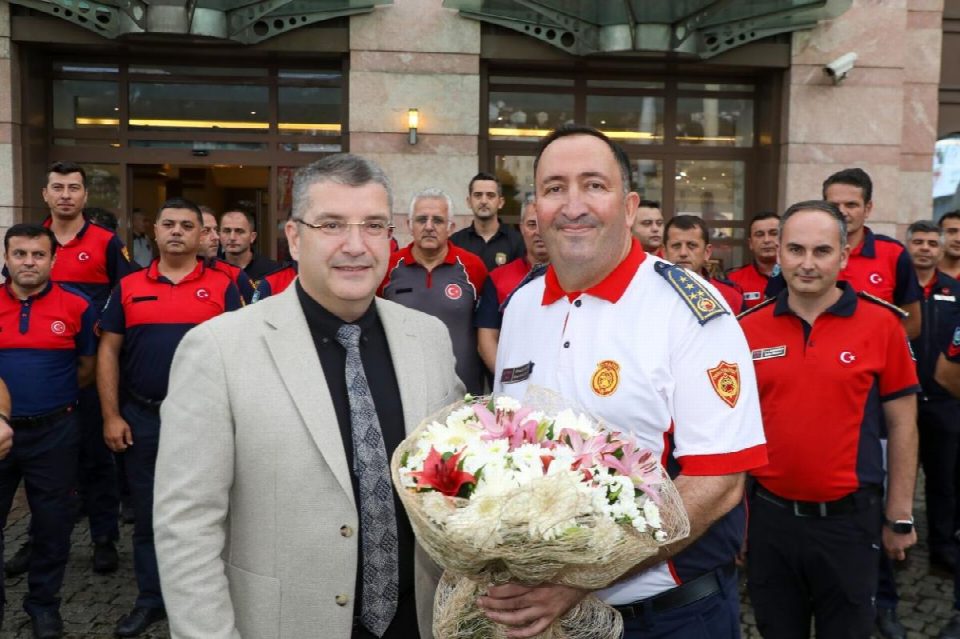 İtfaiye haftası kutlandı...Vefat eden itfaiye personelleri mezarları başında anıldı
