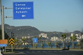 Karayolları, kafa karıştıran levhaları kaldıracak...