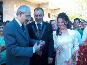 KILIÇDAROĞLU, TÜLAY VE YÜKSEL ÇİFTİNİN NİŞAN YÜZÜKLERİNİ TAKTI