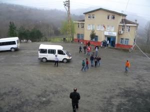 Veliler İsyan Etti