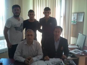 DR. ERDOĞAN YÜKSEL KULÜBÜN GÖNÜLLÜ HEKİMLİĞİNİ YÜRÜTÜYOR
