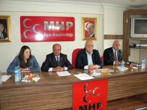 MHP BELEDİYE BAŞKAN ADAYI SADE HESAP SORDU “BELEDİYEYİ NE KADAR BORÇLU ALDIN, NE KADAR BORCA SOKTUN?”