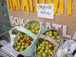 Yeşil Armut 4 TL