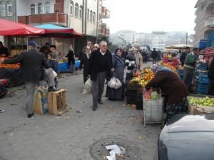 PAZARDA YILBAŞI BEREKETİ