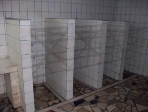 CAMİLERDEKİ PİSUVARLAR KALDIRILDI