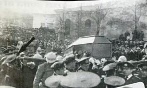 ATATÜRK'ÜN NAAŞINI TAŞIYAN AKKİRAZ, HASTA YATAĞINDA ATATÜRK’Ü ANIYOR