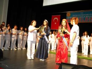 Sağlık Meslek Lisesi Öğrencileri Hemşireler Haftasını Kutladı