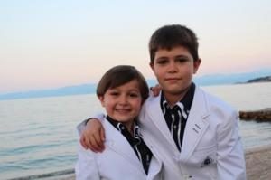 ŞENER YAVUZ VE TURAN YİĞİT KARDEŞLER ERKEKLİĞE İLK ADIMINI ATTI