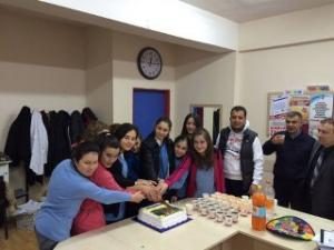 BÜYÜKATA ORTAOKULU YILDIZ KIZLAR VOLEYBOL TAKIMI NAMAĞLUP BÖLGE ŞAMPİYONU OLDU