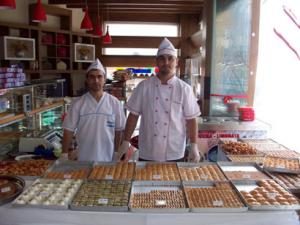 TATLILARA YOĞUN İLGİ