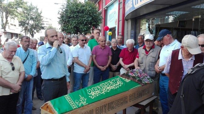 Neşide Şimşek vefat etti