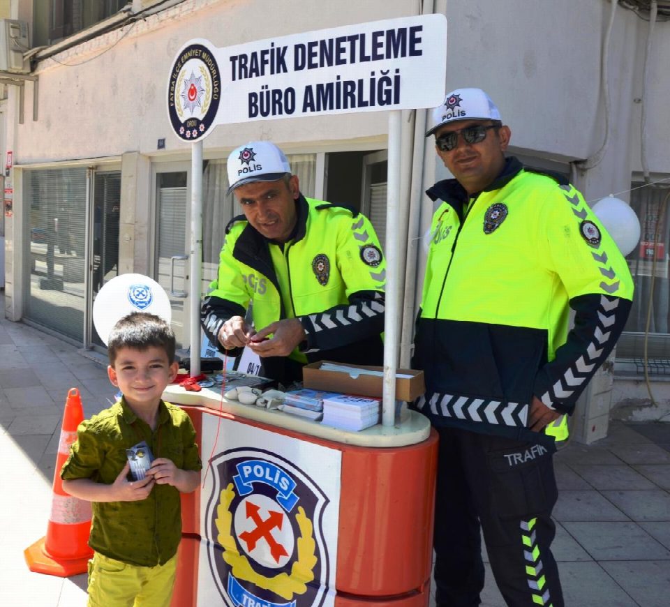 Trafik haftasında stant açtılar