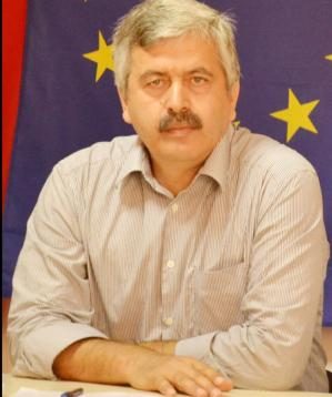 Ordu Üniversitesi (ODÜ) Ziraat Fakültesi Bahçe Bitkileri Bölümü Öğretim Üyesi Prof. Dr. Turan Karadeniz "Erken hasat 30 bin ton kayıp demek"
