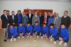 FATSA BELEDİYESPOR'A KAYMAKAM DESTEĞİ