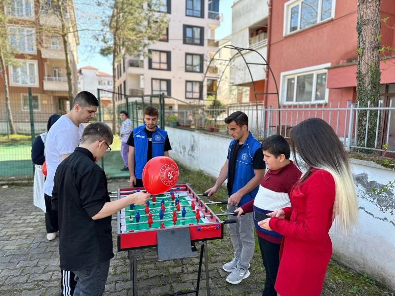 Ordu Gençlik Merkezi Tarafından '2 Nisan Dünya Otizm Farkındalık Günü' etkinliği düzenlendi