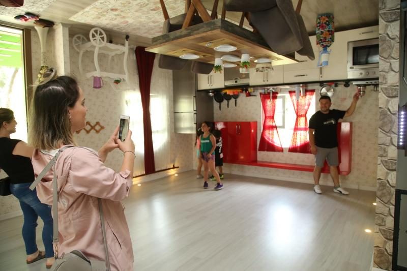 Ters Ev Yerli ve Yabancı Turistlerin uğrak noktası oldu