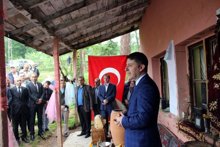 EL EMEKLERİ BEĞENİYE SUNULDU