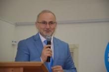 DEKAN ÜNAL: "DÜNYADA MÜSLÜMANLARA KARŞI YAPILAN OPERASYONLAR VAR"