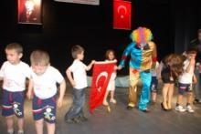 ÖZEL VARAN ANNE SEVGİSİNDEN MUHTEŞEM GÖSTERİ