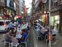 ESNAFLAR İFTARDA BİR ARAYA GELDİLER