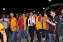 FATSALI GALATASARAYLILAR ŞAMPİYONLUĞU KUTLADI
