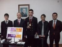 PROJE ÖDÜLLERİ İLE ATATÜRK BÜSTÜ YAPTIRACAKLAR