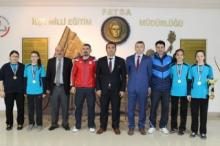 FATSA MERKEZ ORTAOKULU MASA TENİSİ TAKIMI İL BİRİNCİSİ