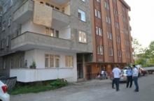 -YAŞLI ADAMIN EMEKLİ MAAŞINI ÇALDILAR